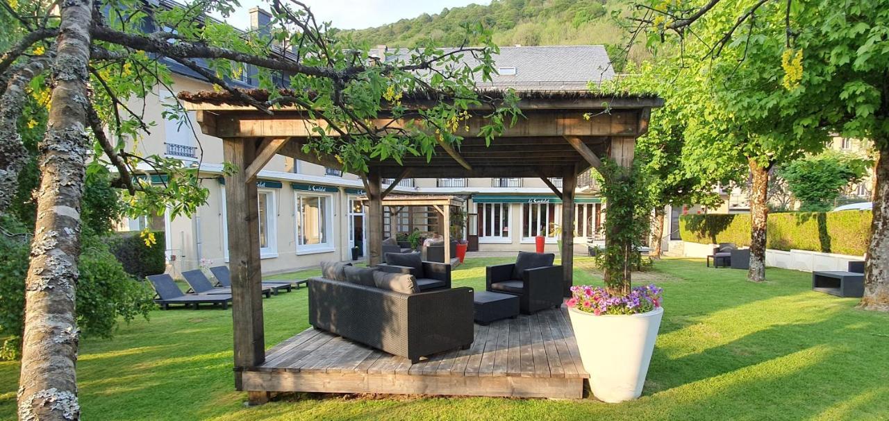 Le Castelet Hotel Le Mont-Dore Exterior photo